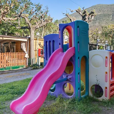Daire Monolocale La Pineta 46 *